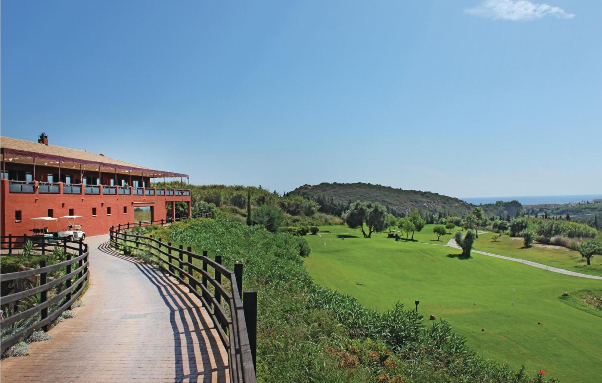Casares Del Sol Apartment ภายนอก รูปภาพ